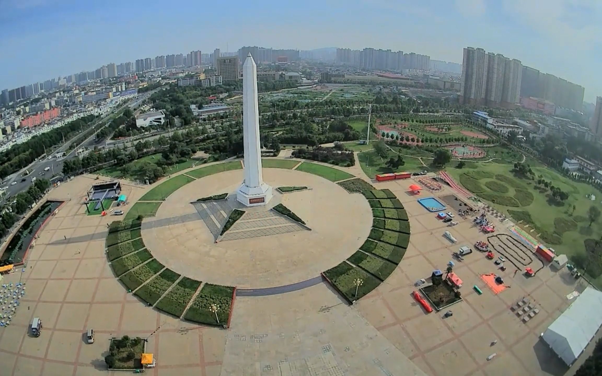 哈尔滨解放广场图片