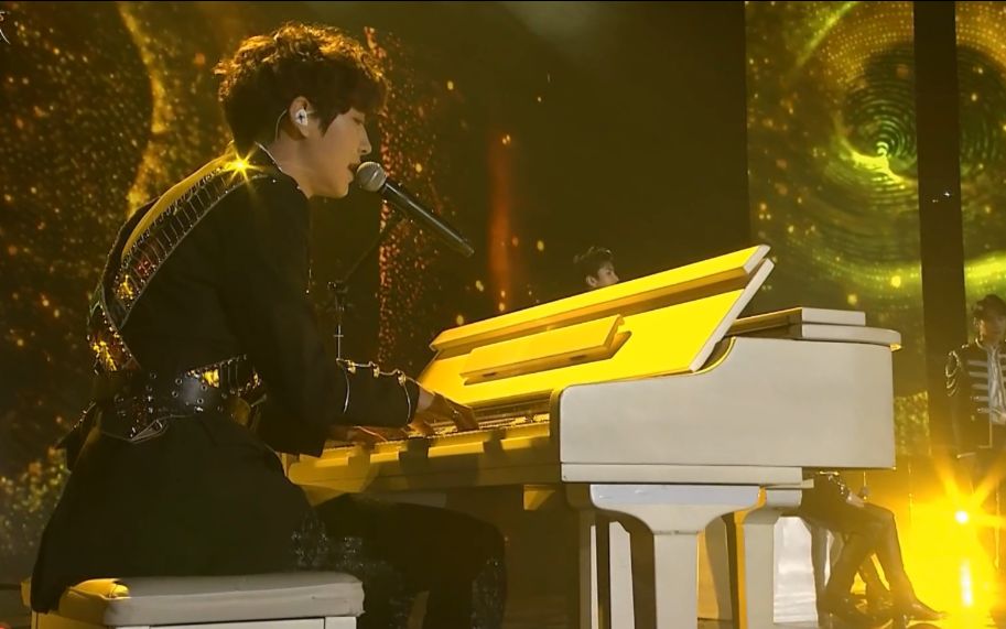 【exo】(灿宝弹钢琴!)for life monster