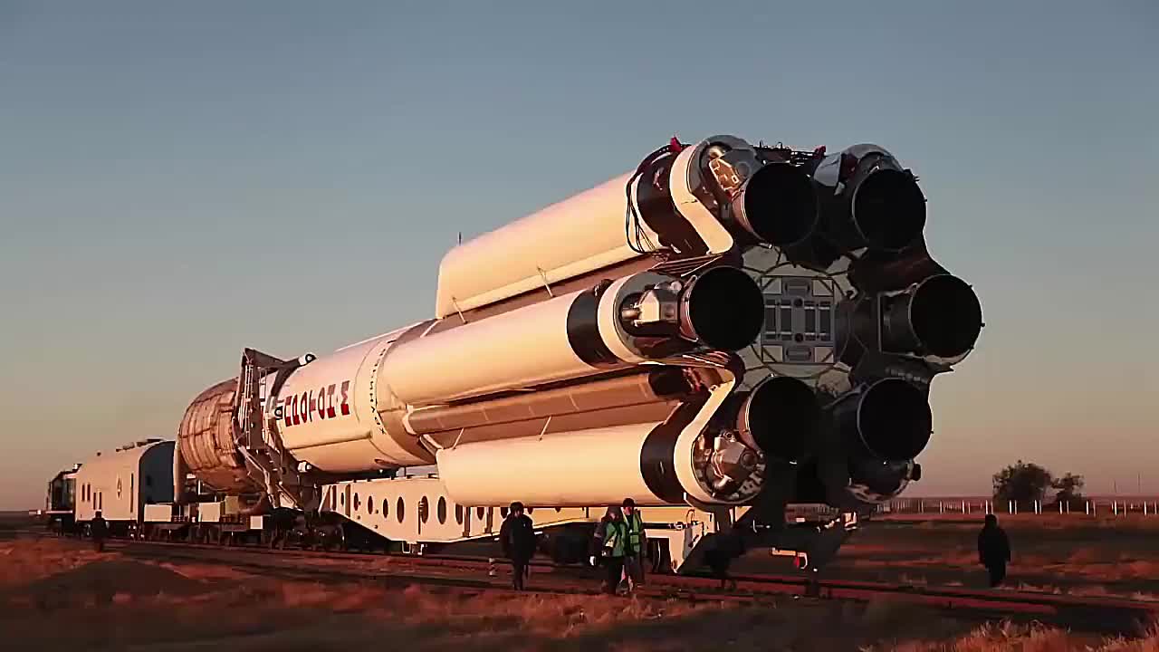 俄罗斯质子-m运载火箭(proton-m)成功发射!飞行了18个小时!