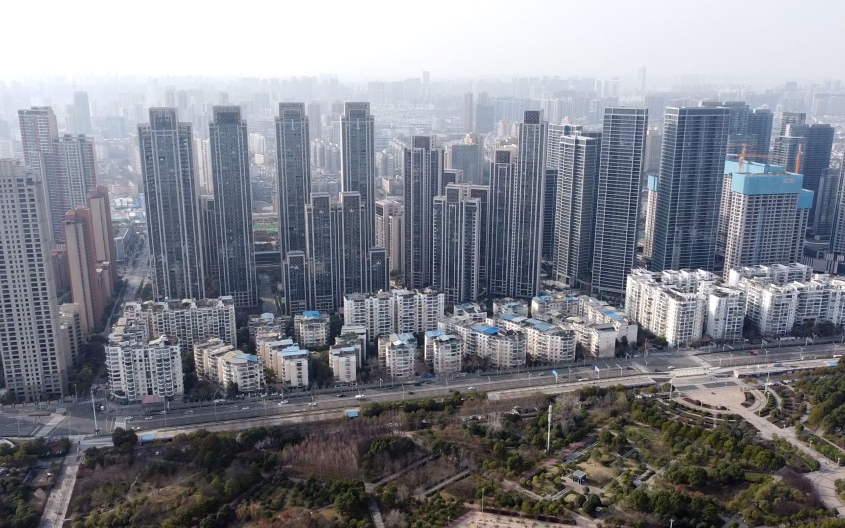 航拍中国特大城武汉500米高空能看到城市边缘吗结果让人赞叹