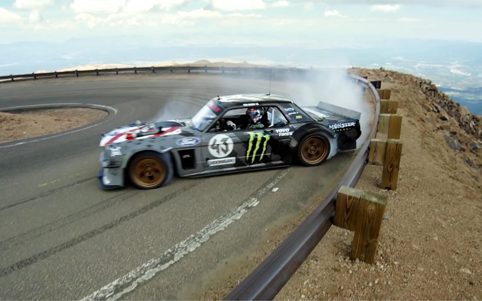 极限漂移的代名词———43号车手"肯61布洛克"