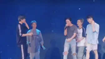 vocal line 强势加入rap lline 都知道给自己老婆递麦