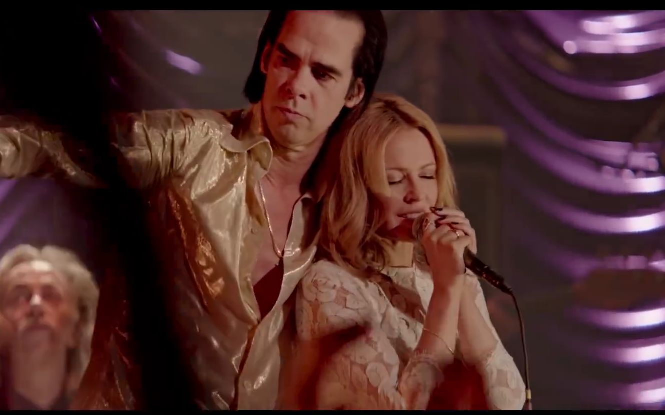 [图]【野玫瑰的故乡】Nick Cave feat. Kylie Minogue - Where The Wild Roses Grow (Live 2013)