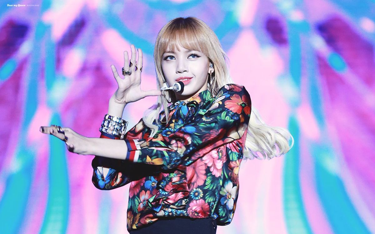 【blackpink】【lisa】161226 sbs歌谣大战 《whistle》直拍 by mera