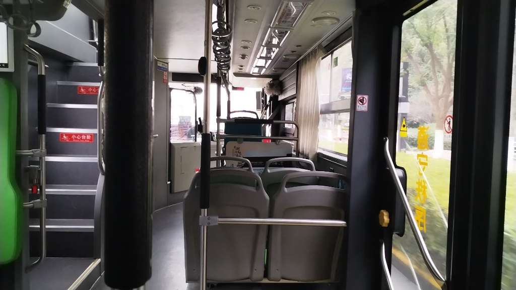 湖州公交y4:西南公交枢纽一一太湖溇港景区 双层公交 宇通e10dd