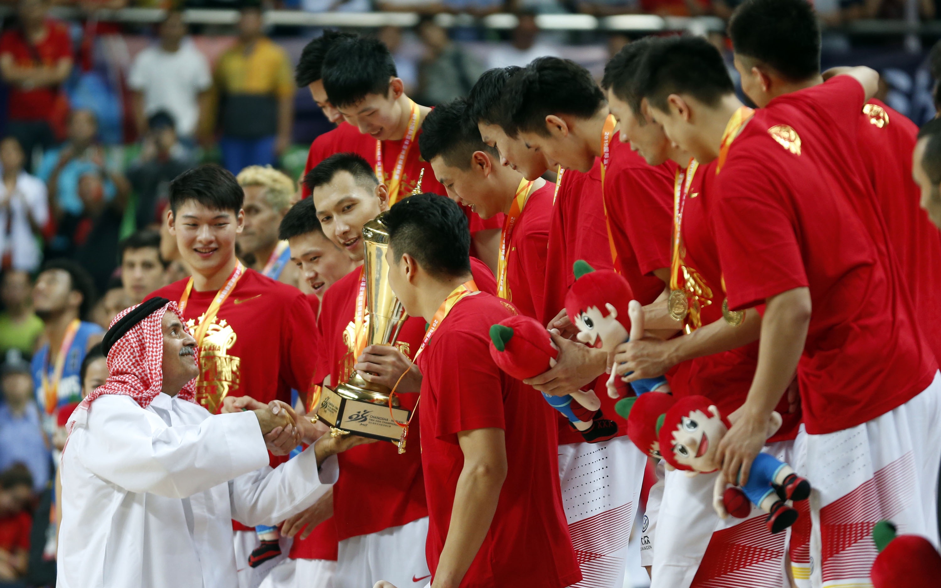 全胜战绩夺冠,里约中国男篮来了|回顾2015男篮亚锦赛决赛,中国战胜