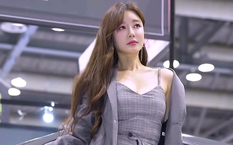 8k 国际车展 极品车模 @崔瑟琪 女神 韩模