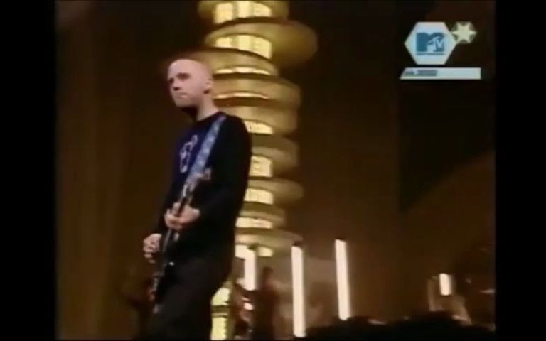 Moby  In My Heart & Bodyrock Live in MTV EMA's 2002哔哩哔哩bilibili