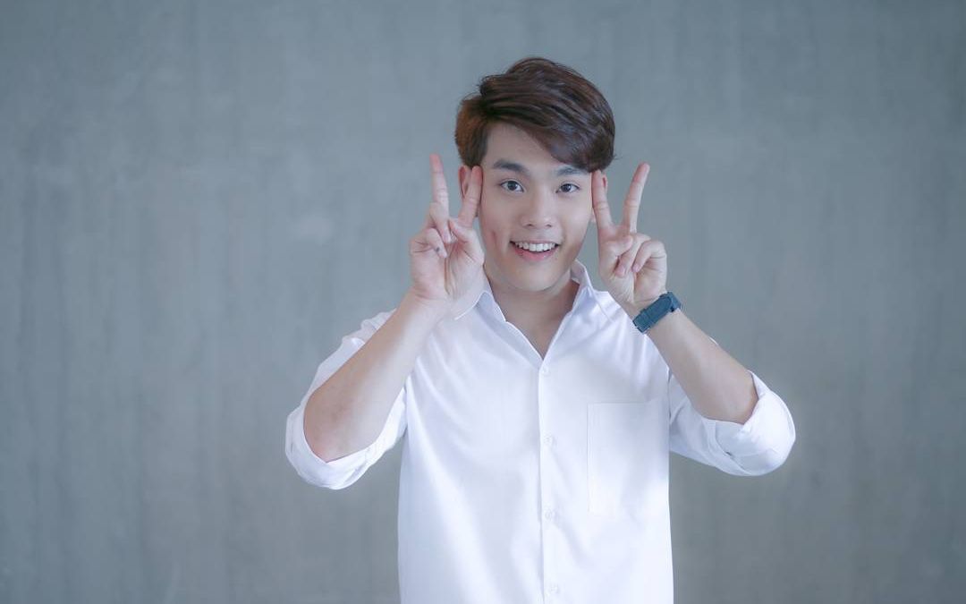 【copter】震惊!泰国当红(?)小鲜肉竟对蝙蝠侠做出这样的事情!