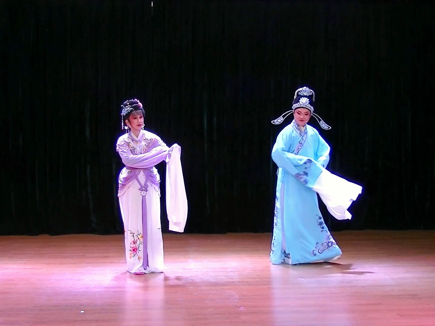 越剧 何文秀-心连心