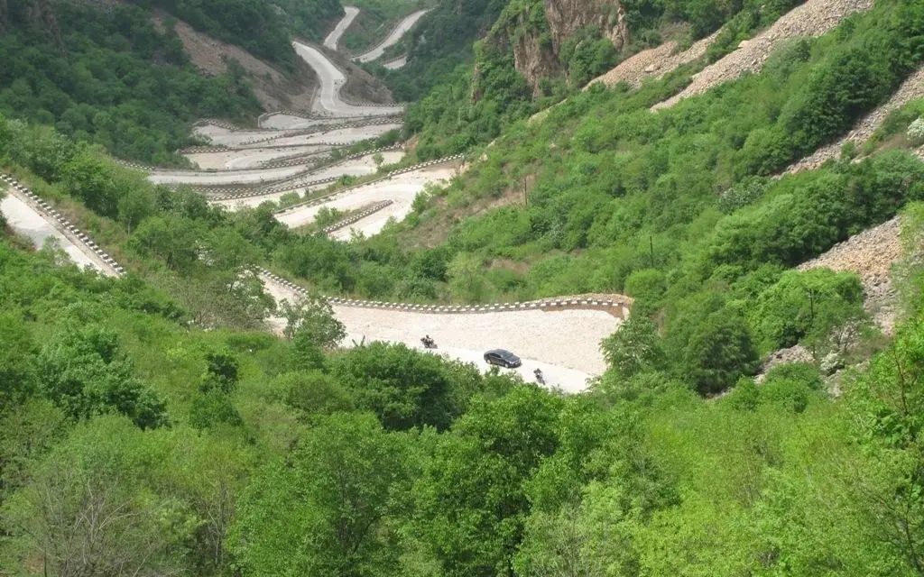 北京平谷九曲十八弯,趁人少跟我去跑跑山,不输房山红井路!哔哩哔哩bilibili