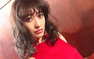 Video herunterladen: 【山田優】直播有小小栗声音