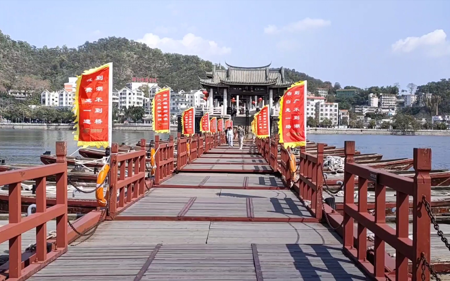 [图]沿街随处可摸的猫 潮州站 牌坊街 开元寺 广济桥 韩文公祠 春游