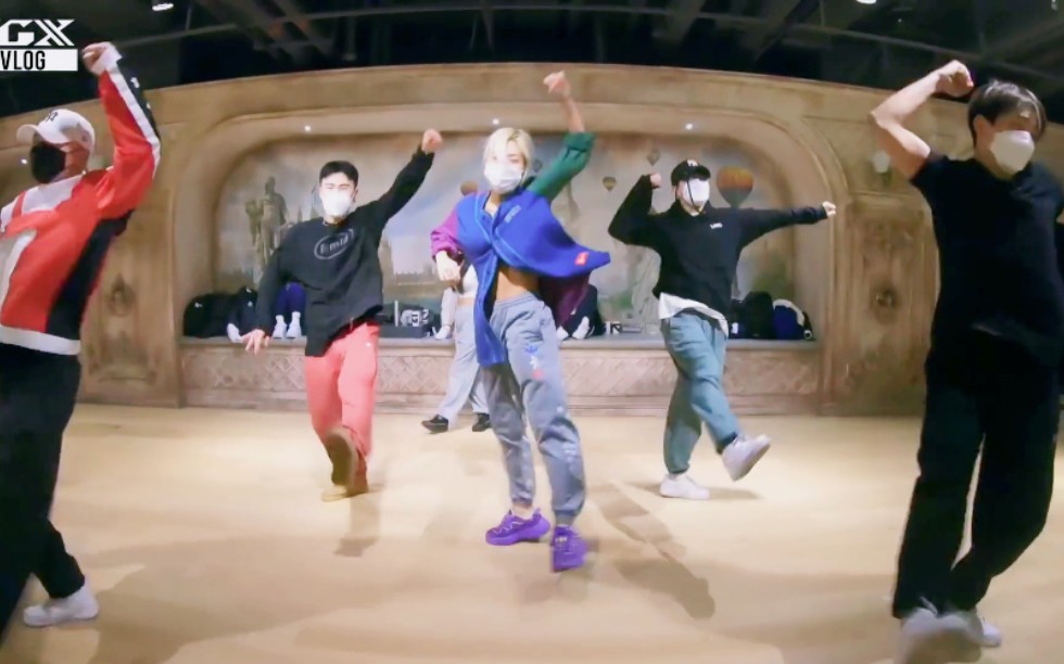 超绝yg舞者公开crazyoveryouprettysavagesourcandyddududdudu练习室