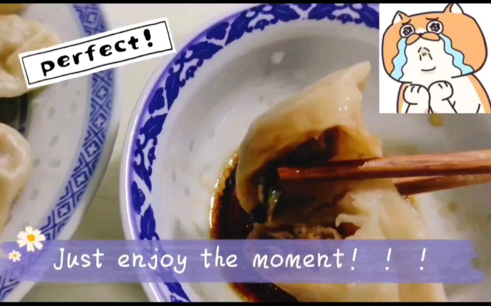 [图]Making dumplings~