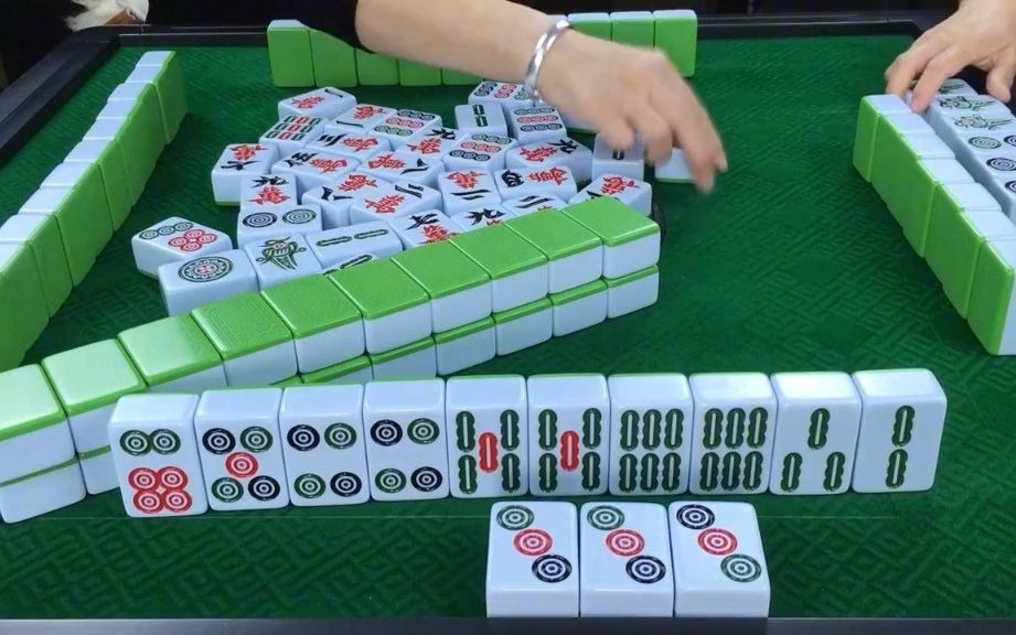 贵阳麻将!麻将有首歌,上碰下自摸!