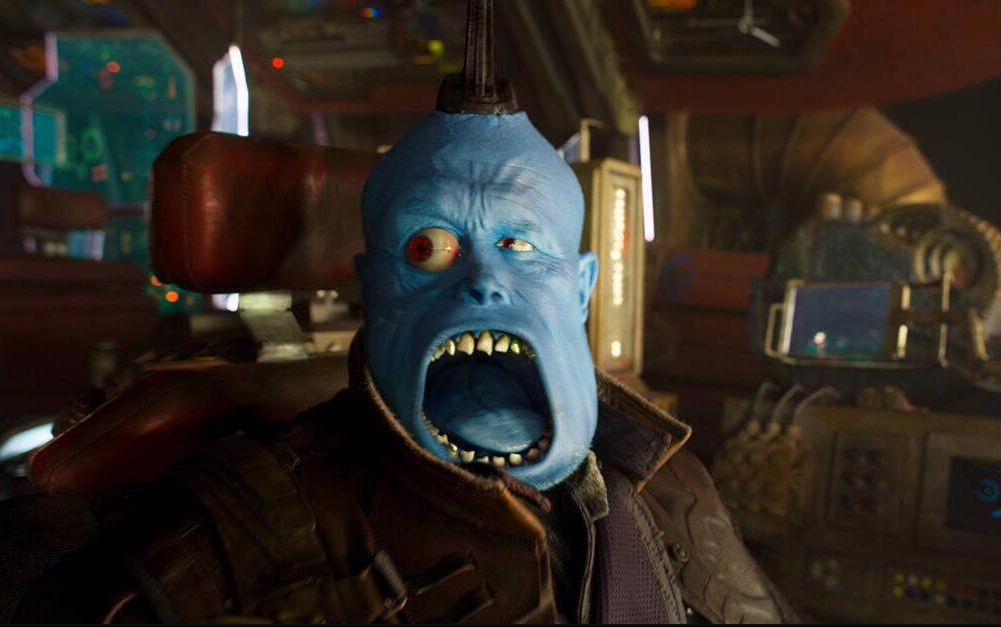 勇度告诉你只要你拥有这部电影的这件武器,你将走上人生巅峰迎娶白富