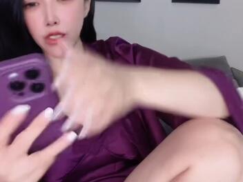 好喜欢这一条缝在线观看