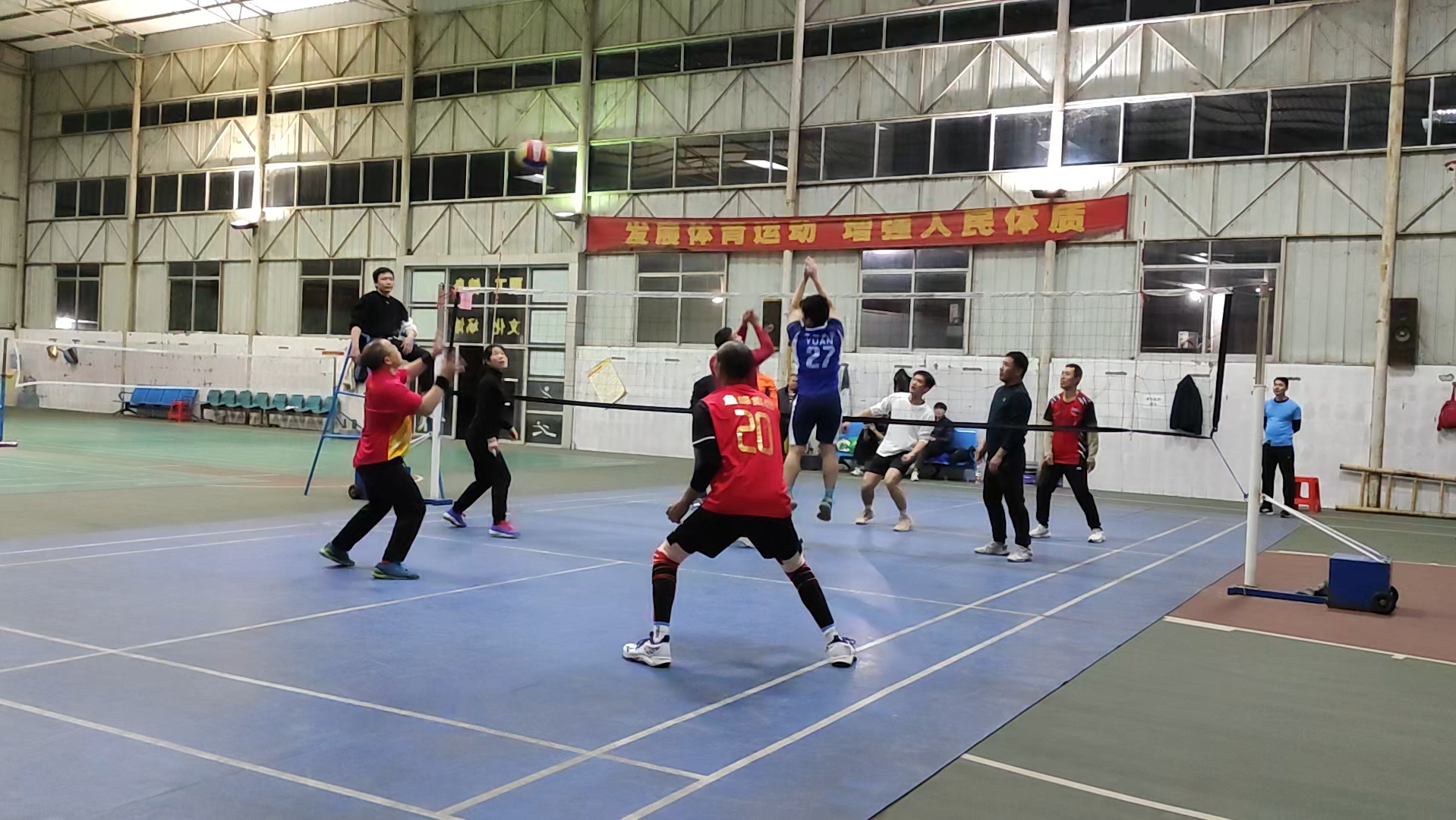 国标气排球20231219气排球,不受伤就好,本想也出出汗的