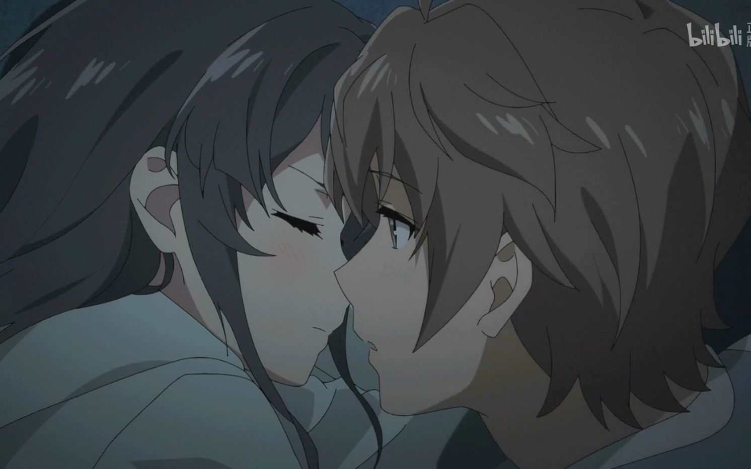 师傅和麻衣学姐接吻失败的名场面_哔哩哔哩_bilibili