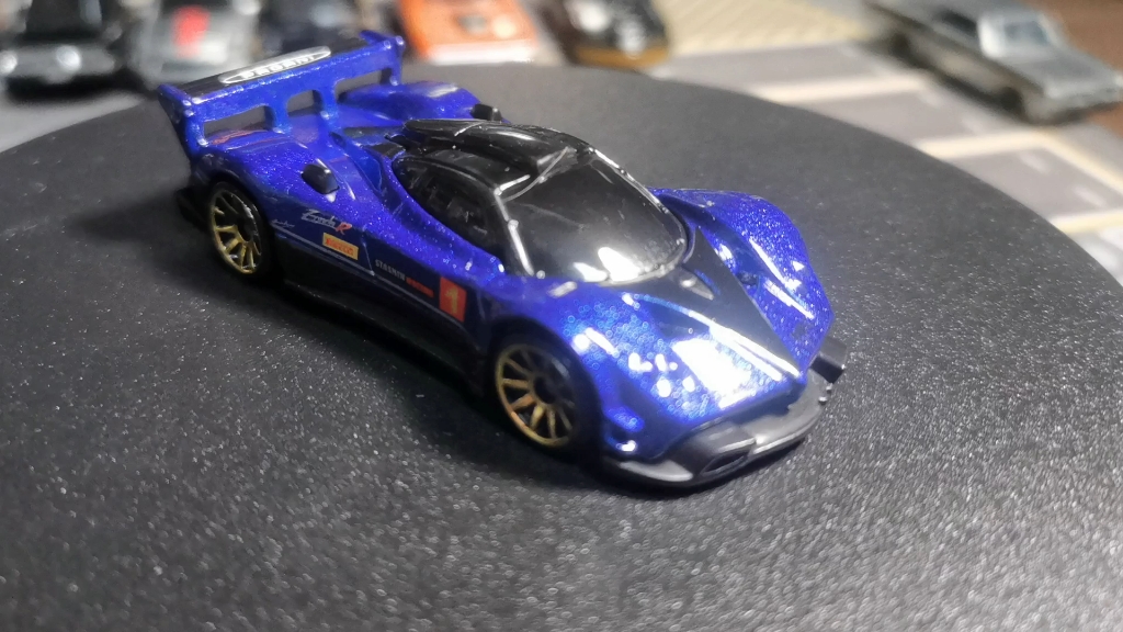 风火轮h批次帕加尼,最后是合影