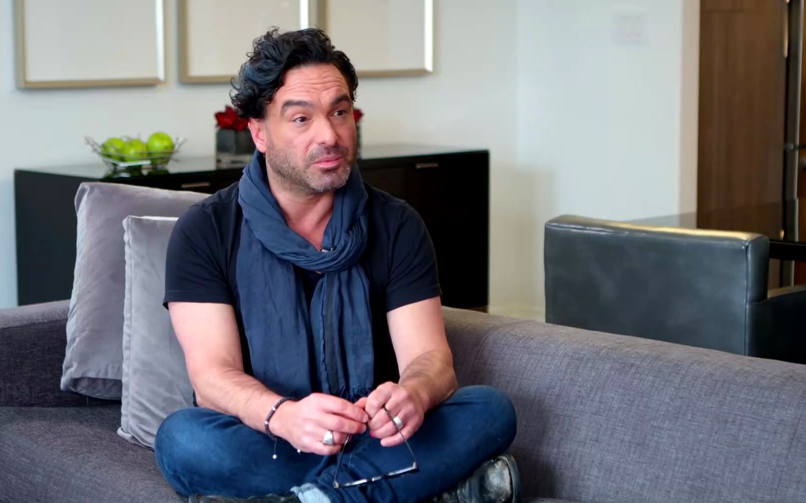 【生活大爆炸】关于莱纳德的扮演者约翰尼·盖尔克奇的20个问题!