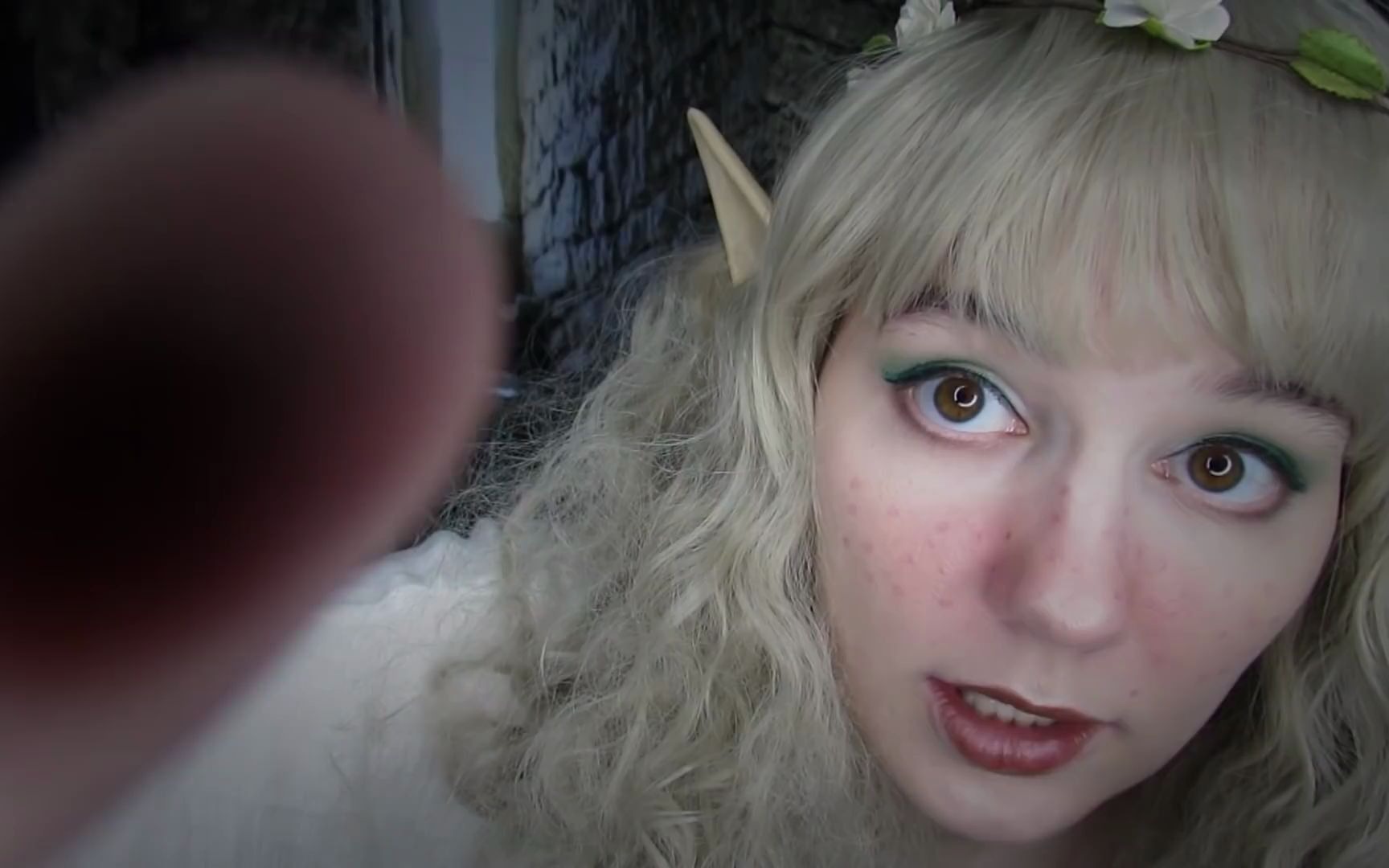 softlygaloshes害羞的精灵喜欢您的角色扮演91个人关注分层声音嗡嗡