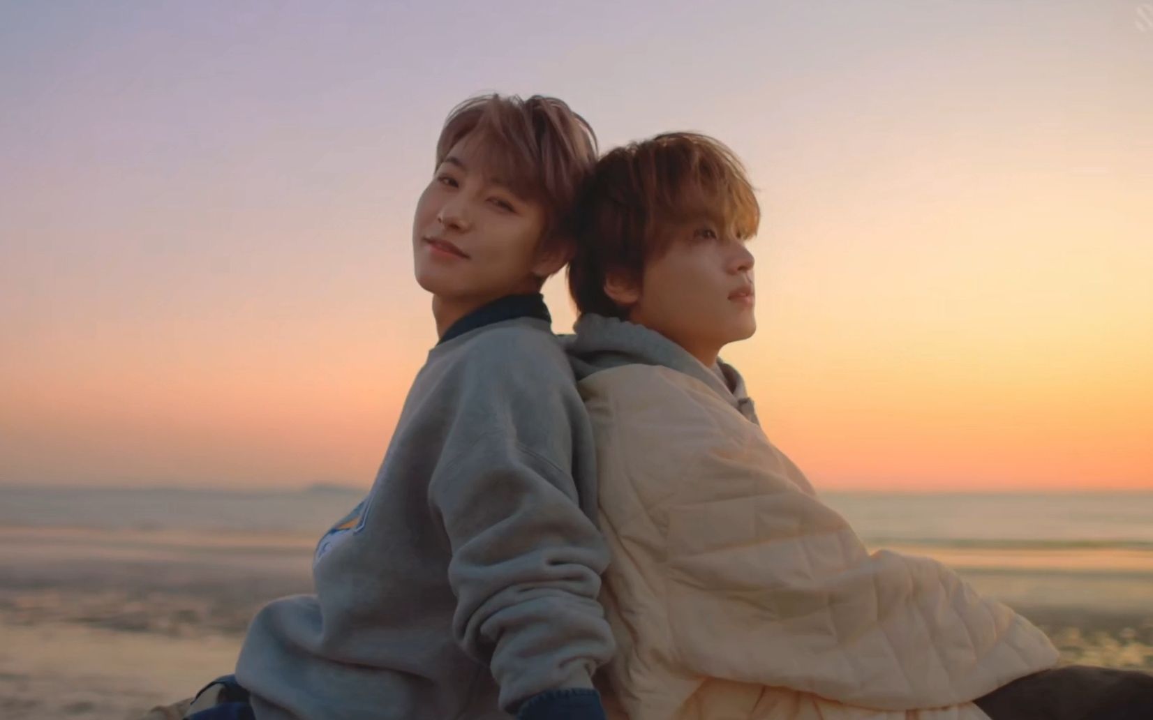 【搜美|贩卖日落=一起幸福到白头】黄仁俊x李楷灿_哔哩哔哩 (゜-゜)つ