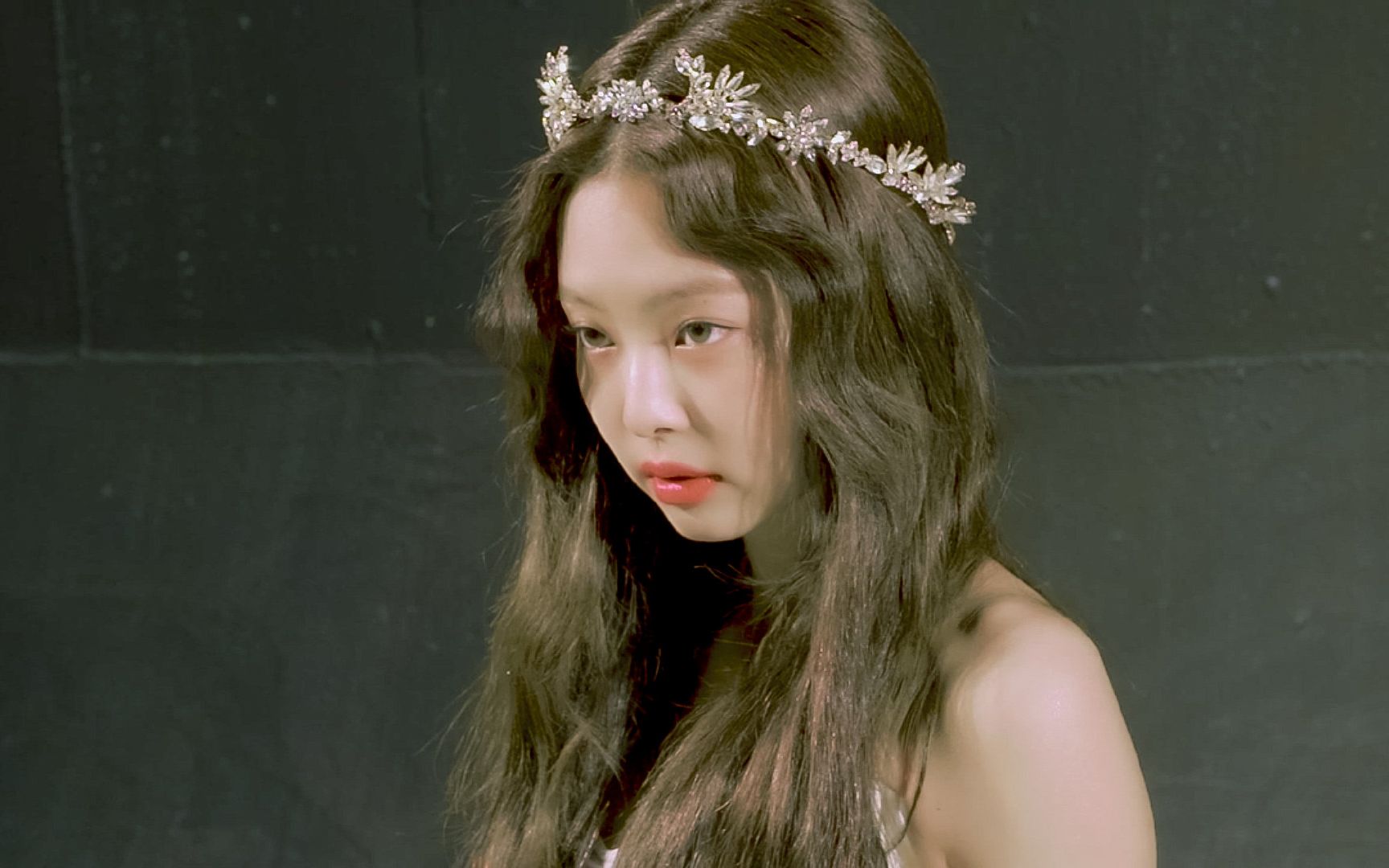 blackpink葬爱宝mv反应人生第一支reaction视频已经被粉末击中心脏