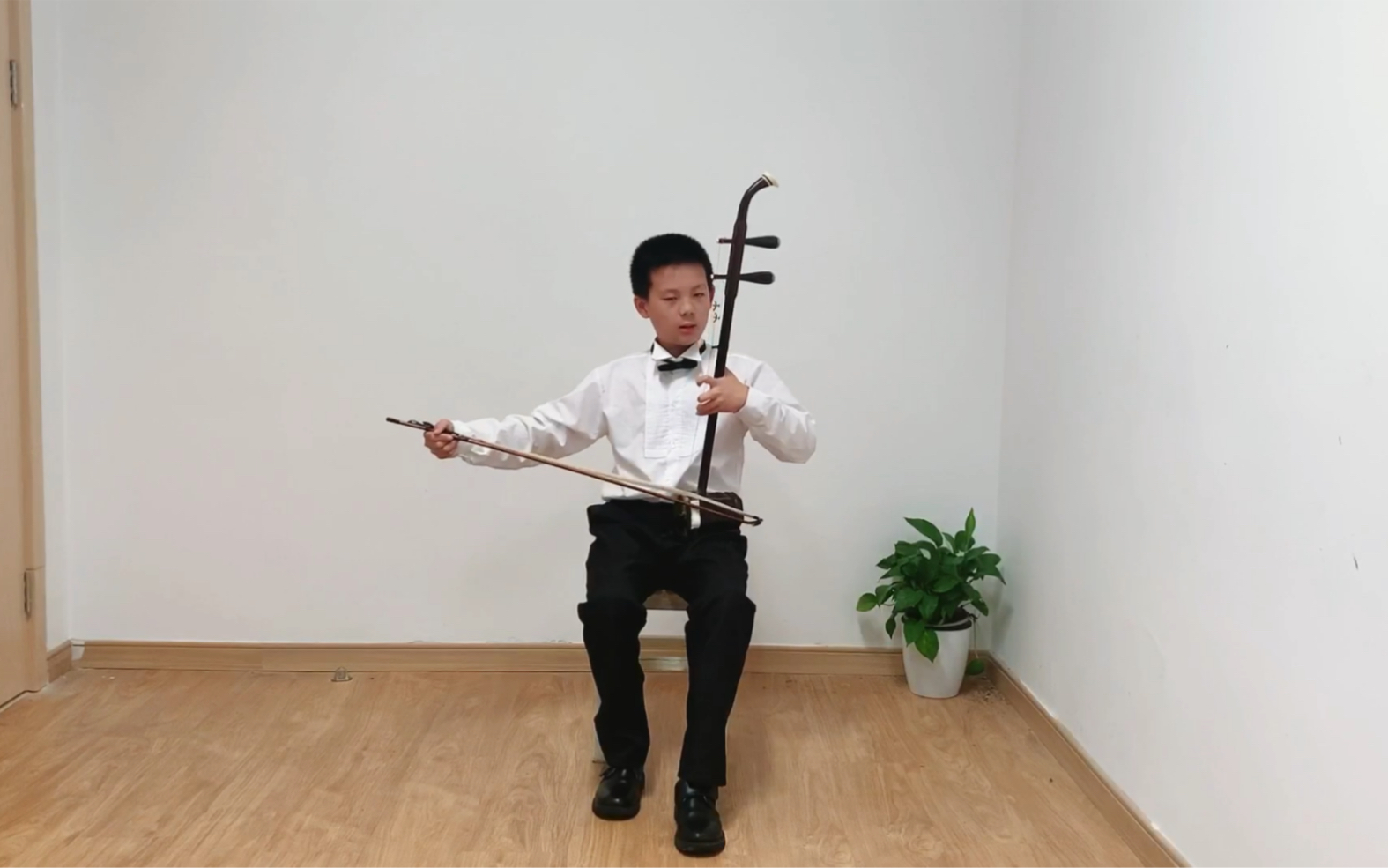 《长城随想第二乐章》四年级小学生二胡演奏