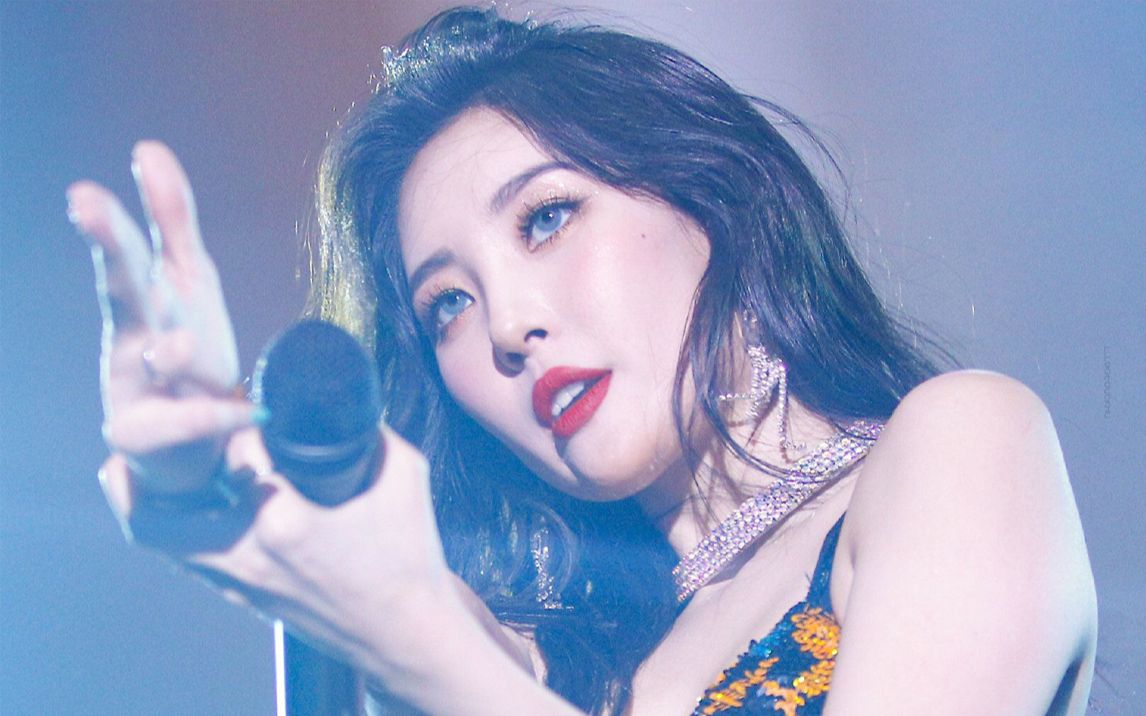 活动作品李宣美宣美siren一键换装舞台混剪