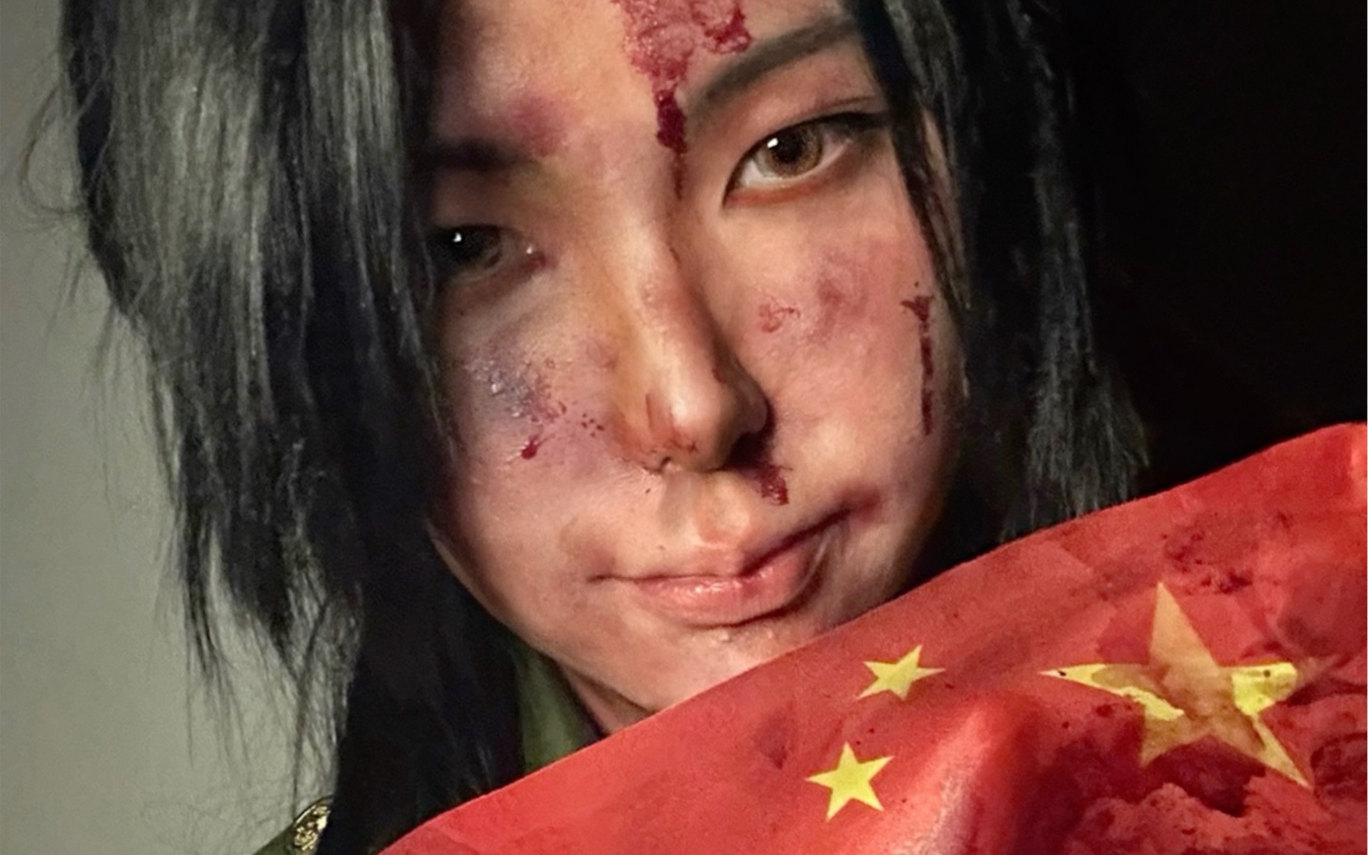 aph/王耀〕"国旗是用战士们的鲜血染成的