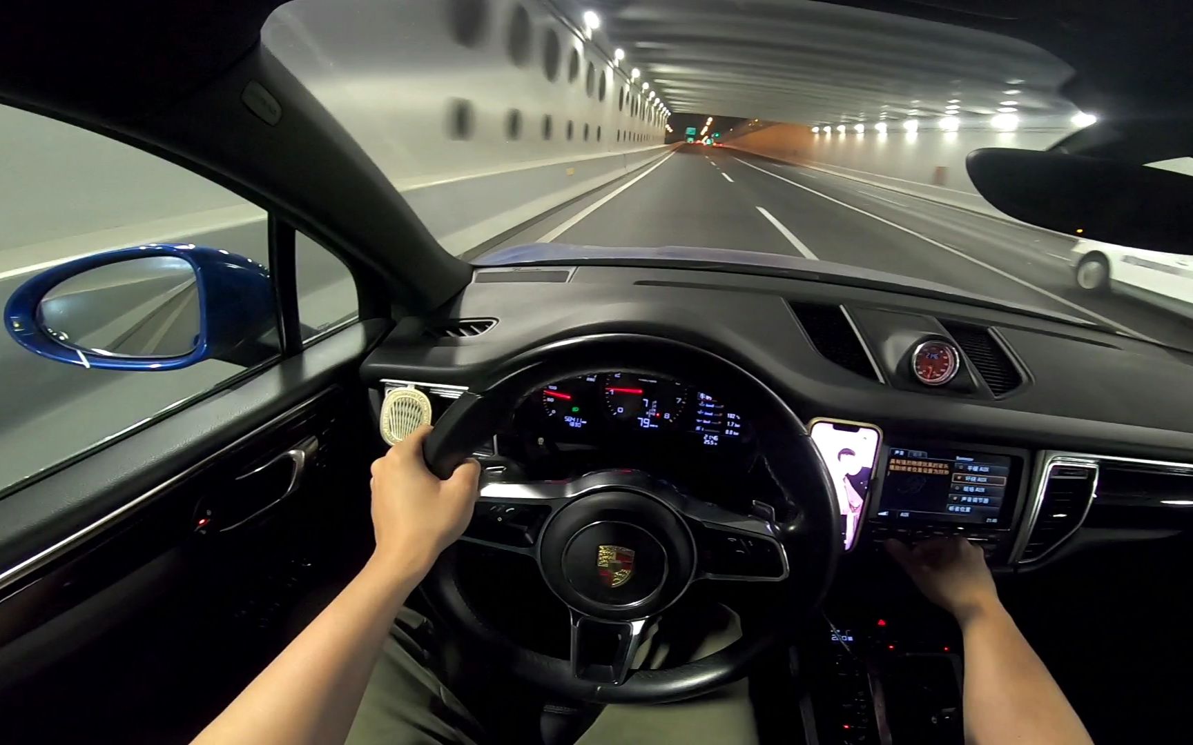 第一视角 柏林音乐台 用保时捷的柏林之声一起来欣赏下《心愿》和《下