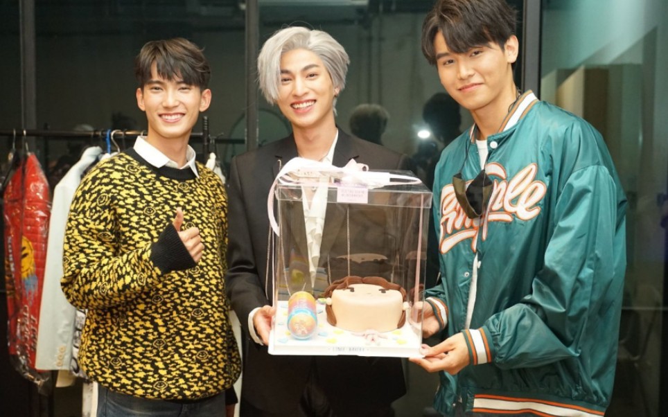 【jafirst/gulf】xql去糕糕生日会啦～祝糕糕生日快乐呀～_哔哩哔哩