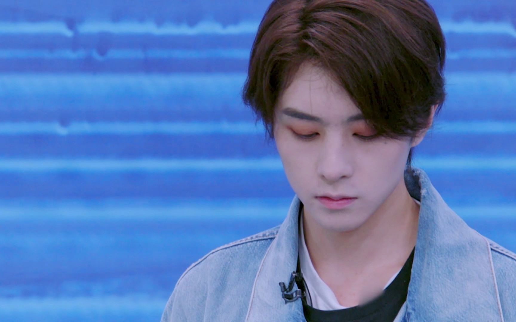 【邓孝慈】边边角角邓孝慈-16期cut_哔哩哔哩 (゜