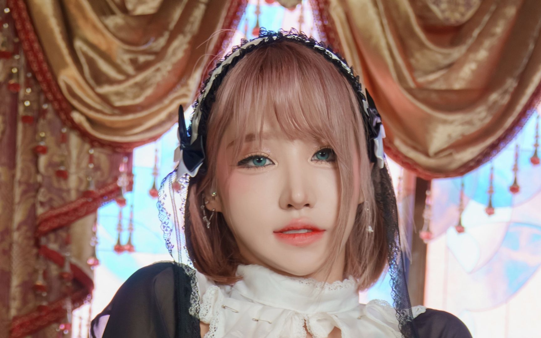 girlcrush-taeri-时尚大片-泰利修-芭比娃娃