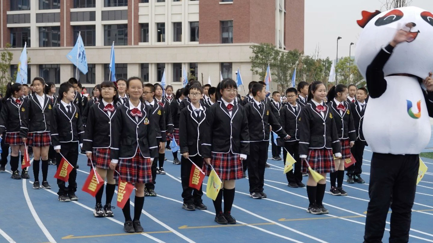 成都七中英才学校第二届田径运动会哔哩哔哩bilibili