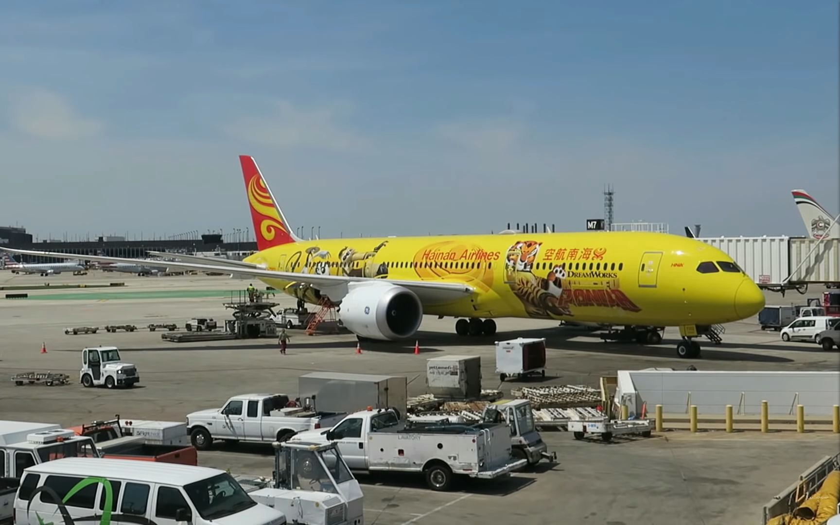 youtube海南航空波音7879芝加哥北京商务舱飞行报告