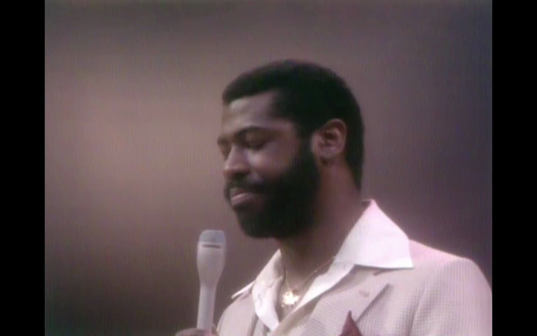 [图]【Philly Soul】Teddy Pendergrass - Somebody Told Me (Official Soul Train Video)