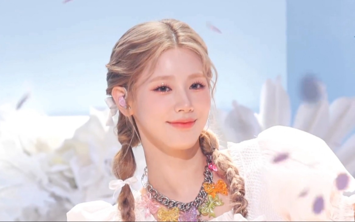 【赵美延】盛世"美延"曺薇娟,像小精灵一样的你,美到我心坎里了