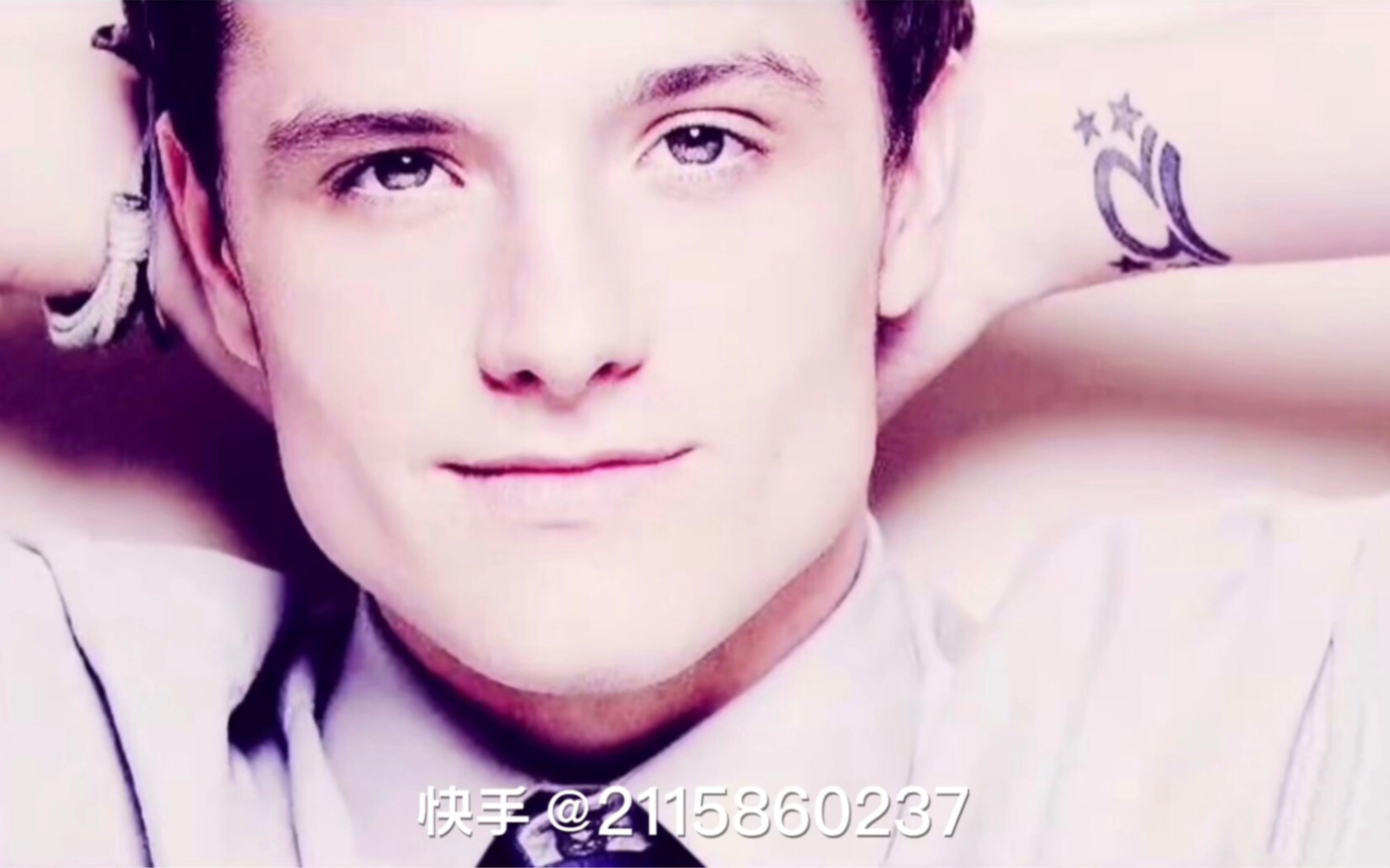 《双手抱头的男人 whistle》