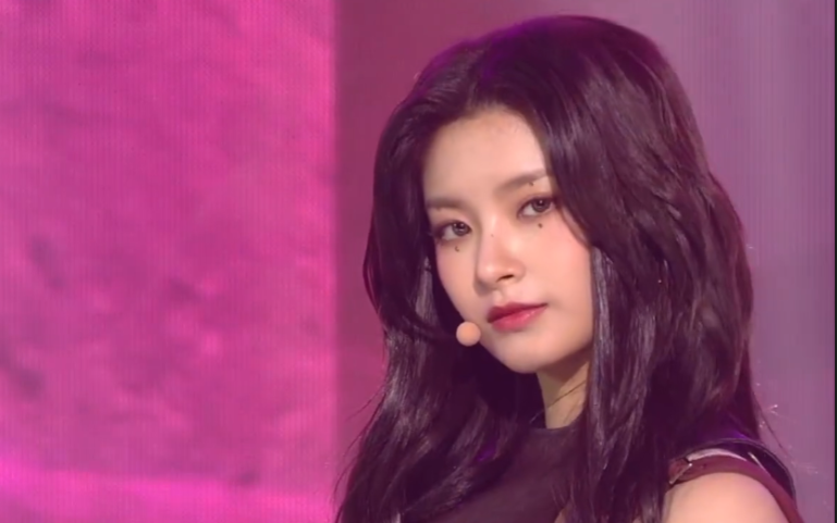 210608王怡人cuteverglowfirsttheshow打歌舞台