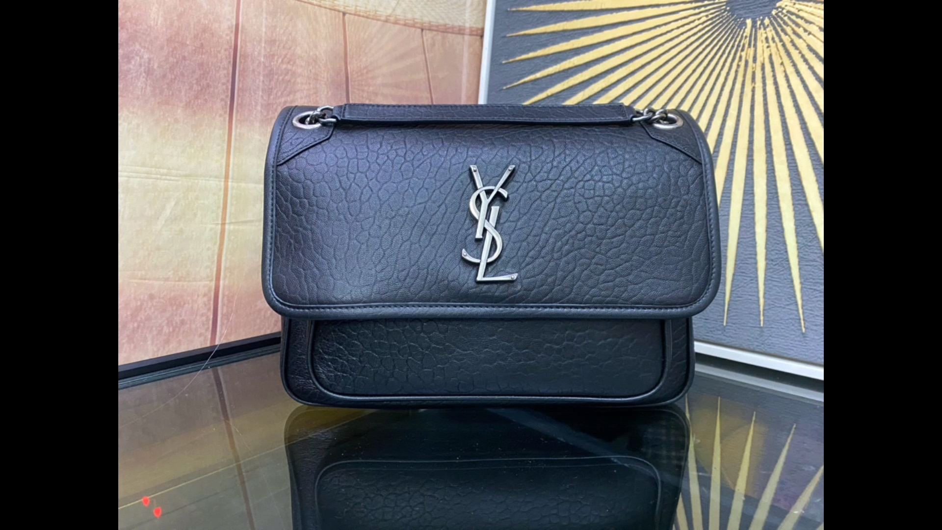 介绍原单范思哲versace包包(今日/爆料)