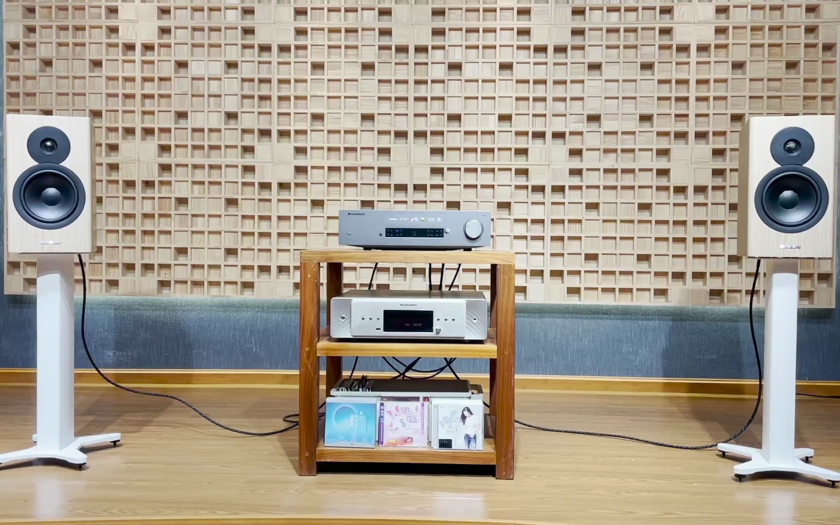 丹拿evoke20搭配剑桥cxa81现场录音试听