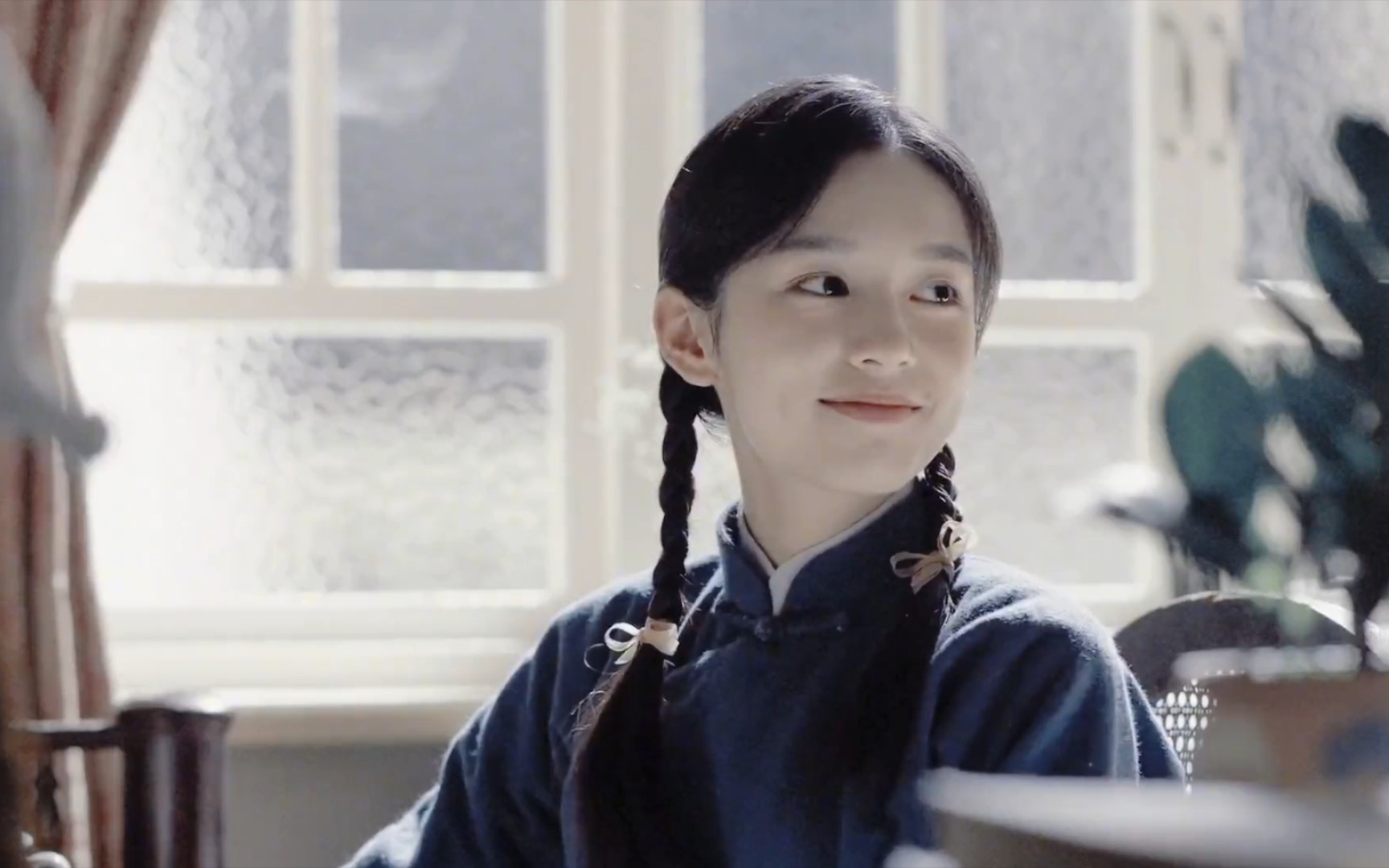 林华珺和男友选择了不同的救国救民道路,他一心想