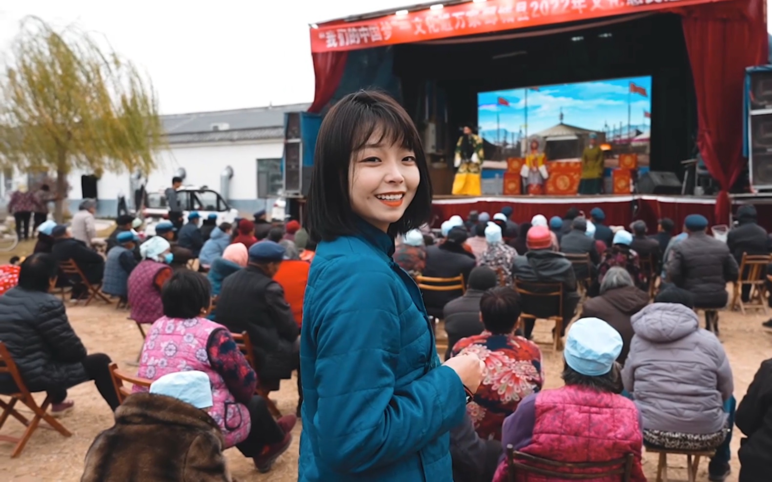 [图]“谁的生活不是一地鸡毛，却都在努力的活着！”