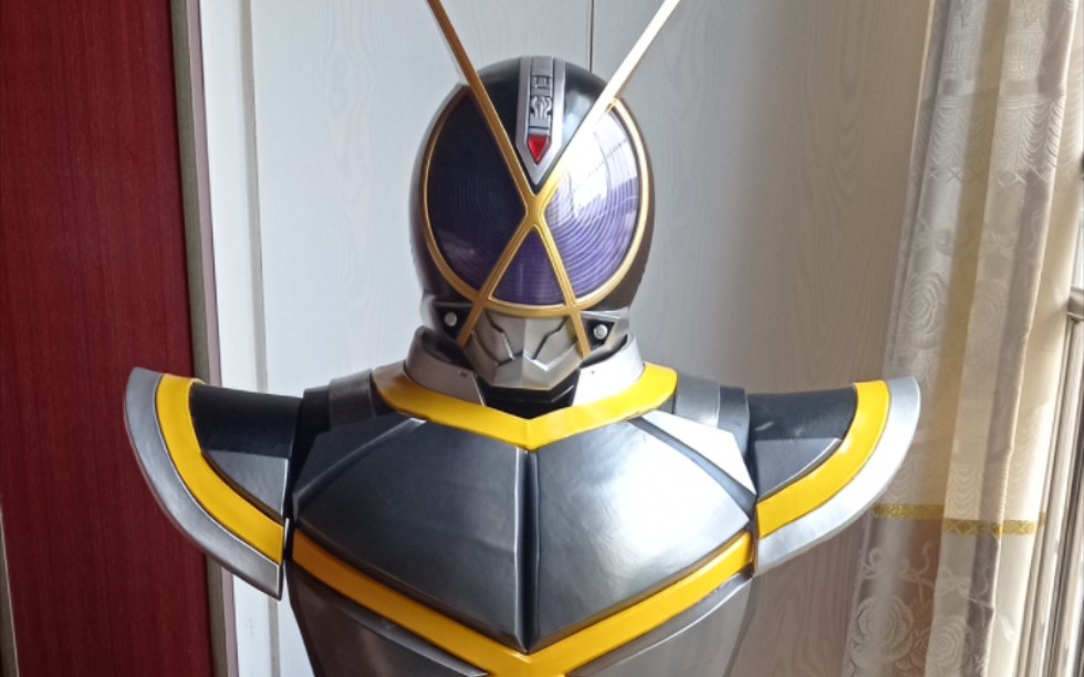 假面骑士凯撒皮套完成