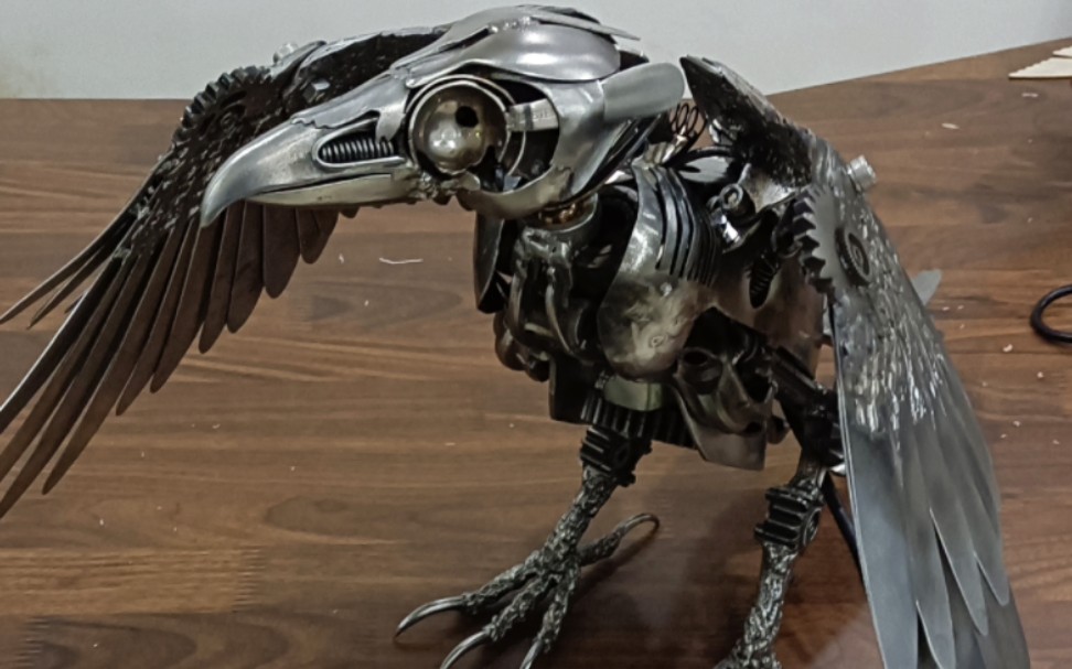 机械乌鸦 机械老鹰 你说十乌鸦还是老鹰 全金属制作 机械鸟