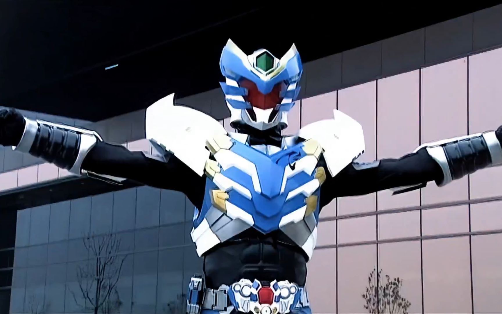 飞影铠甲的召唤人都有谁?库忿斯位列其中,徐霆飞并不是最强