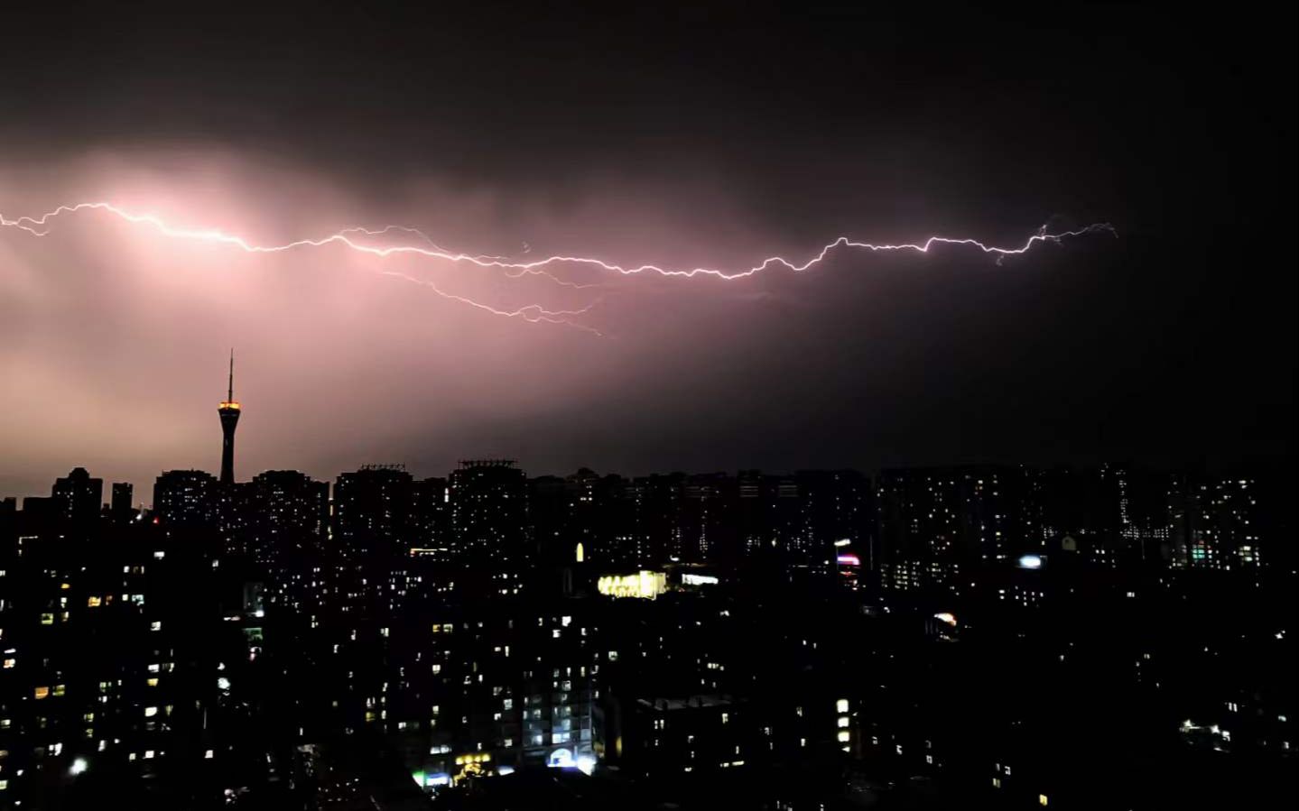 [图]725 郑州暴雨 末世美学